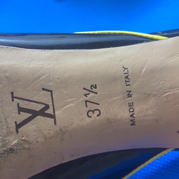 LOUIS VUITTON Leather Flower Patterm Open-Toe Mule Sandals EUR 37 1/2 - Picture 14 of 16